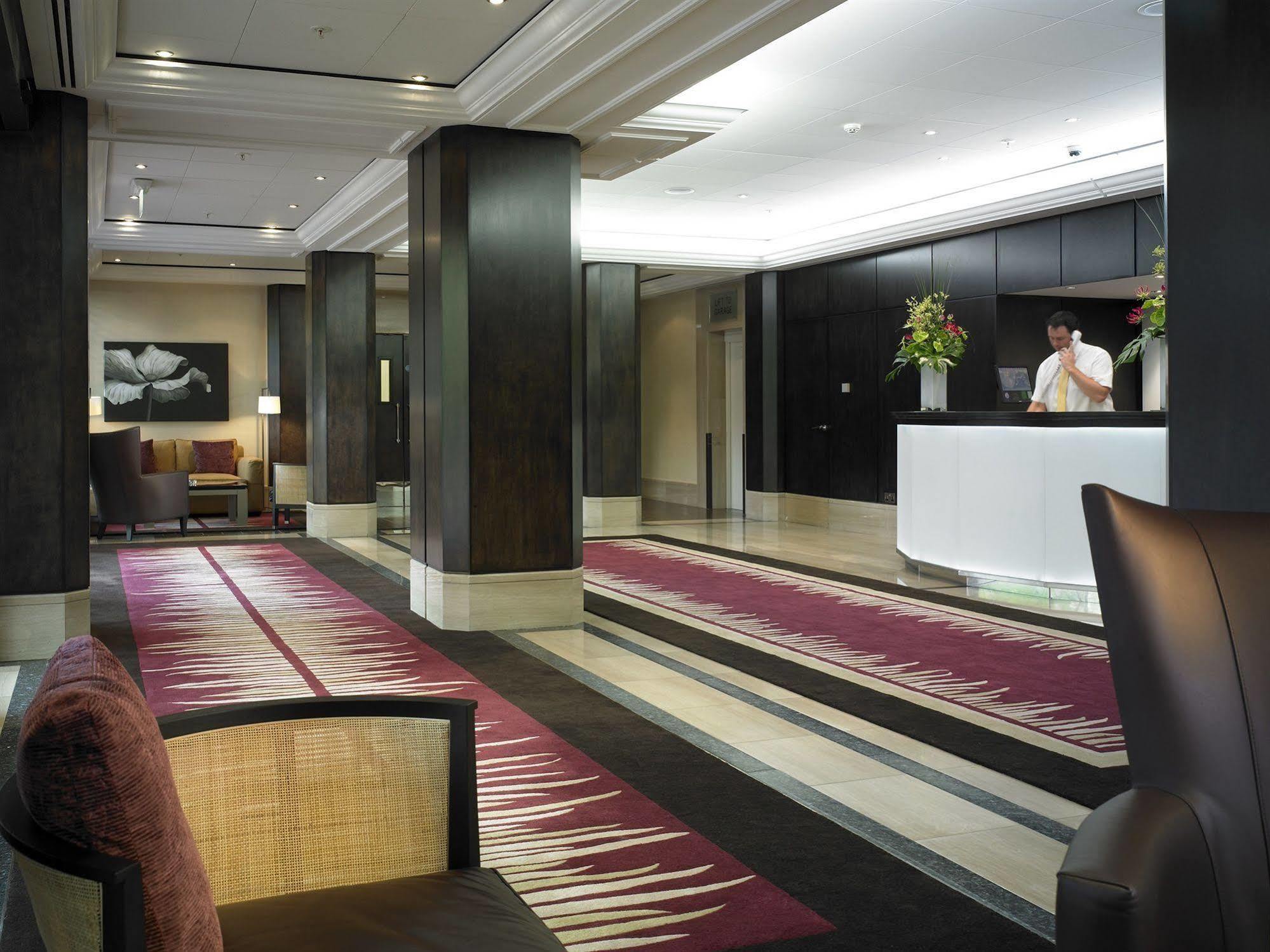 Cheval Gloucester Park At Kensington London Exterior photo
